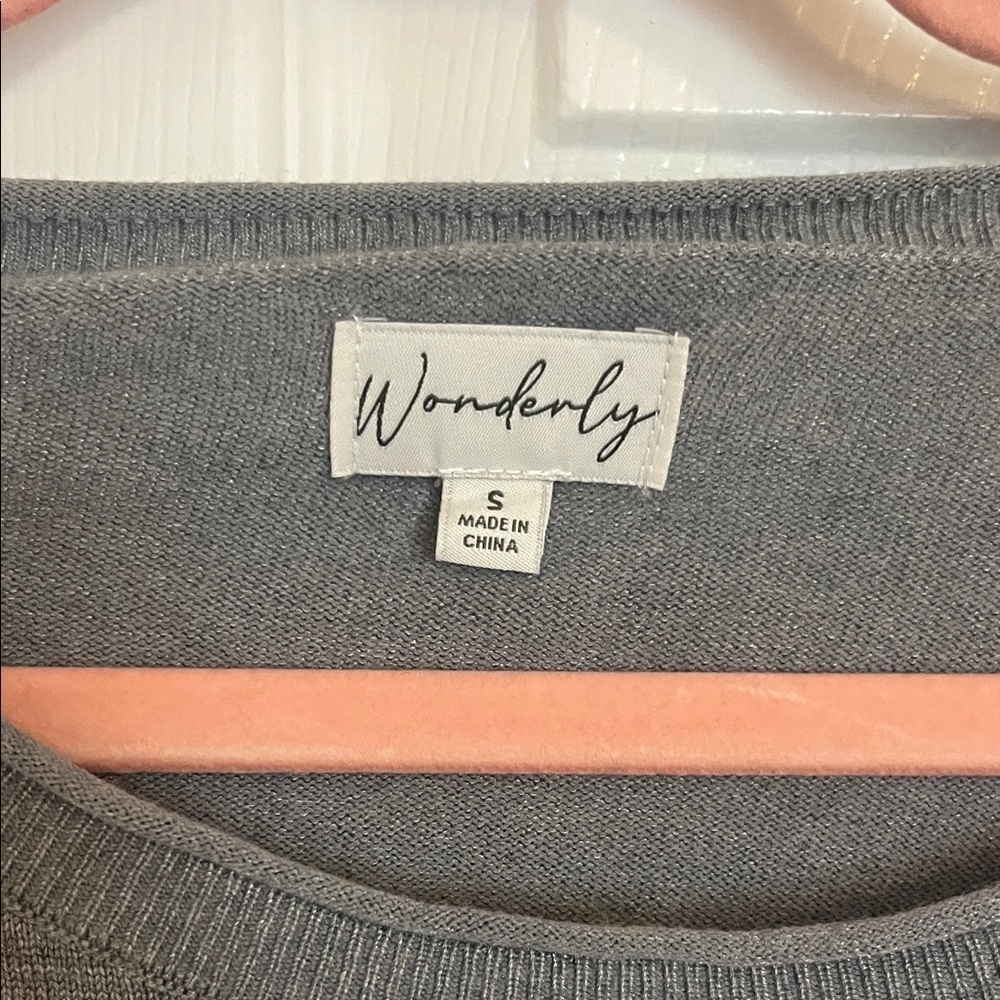 Wonderly Women's Gray Crew Neck Sweater - Picture 2 of 4